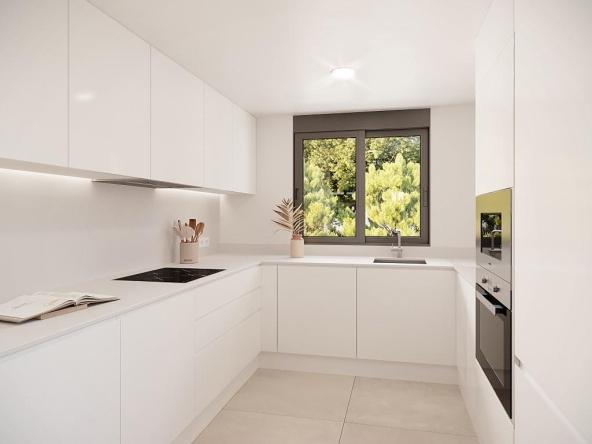 Townhouses overlooking Alicante Golf with modern designs and nearby beach access.